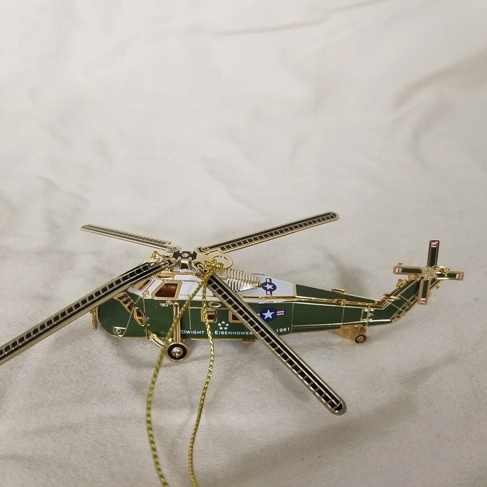 WHHA 2019 White House Christmas Ornament Eisenhower Helicopter Green Excellent